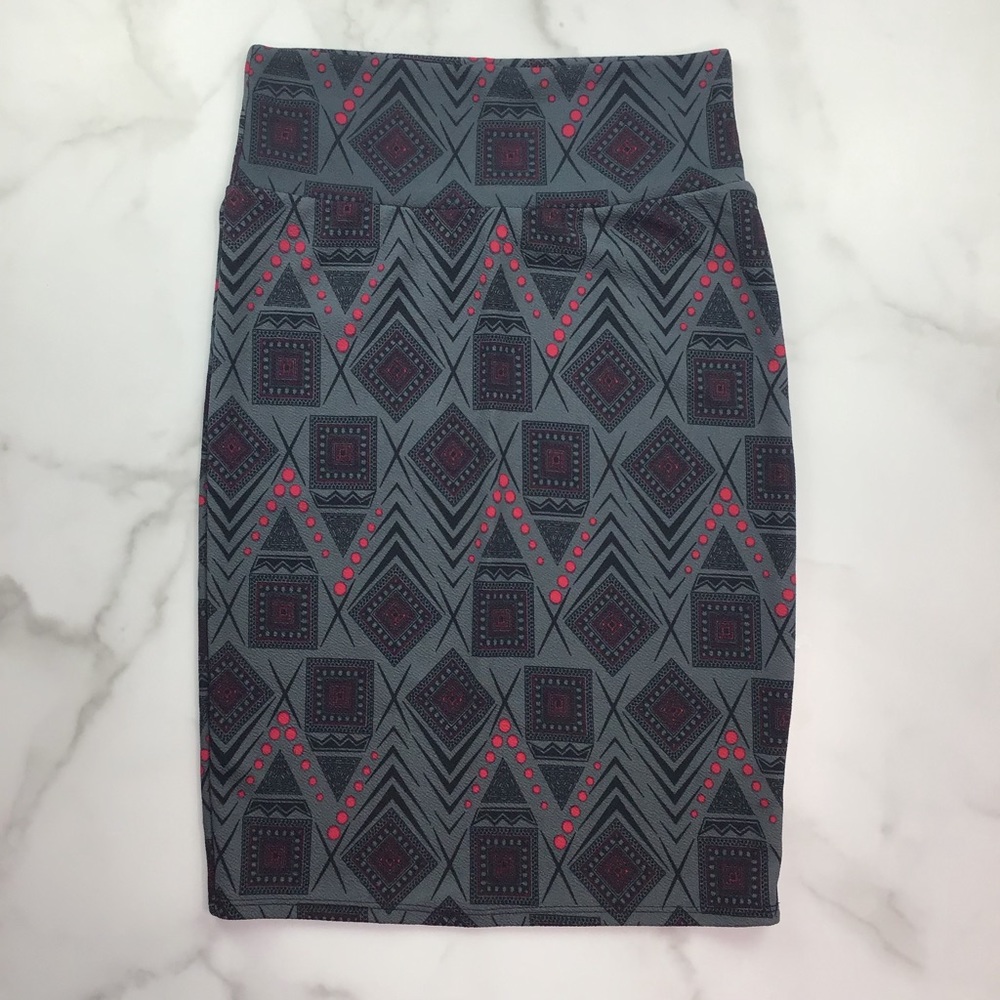 LuLaRoe Cassie Pencil Skirt Gray Black Geometric